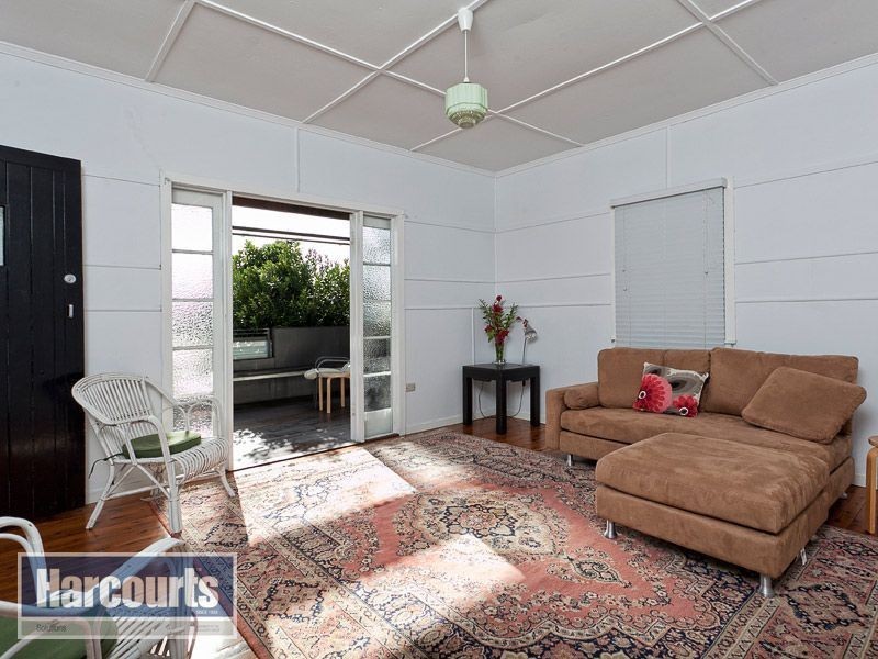 22 Pearse Street, Keperra QLD 4054