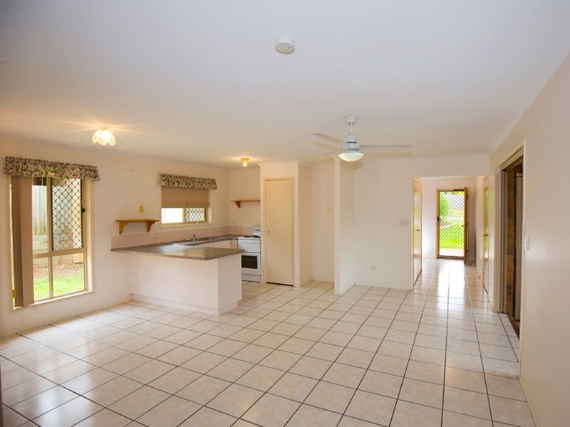 13 Glass House Circuit, Kallangur QLD 4503