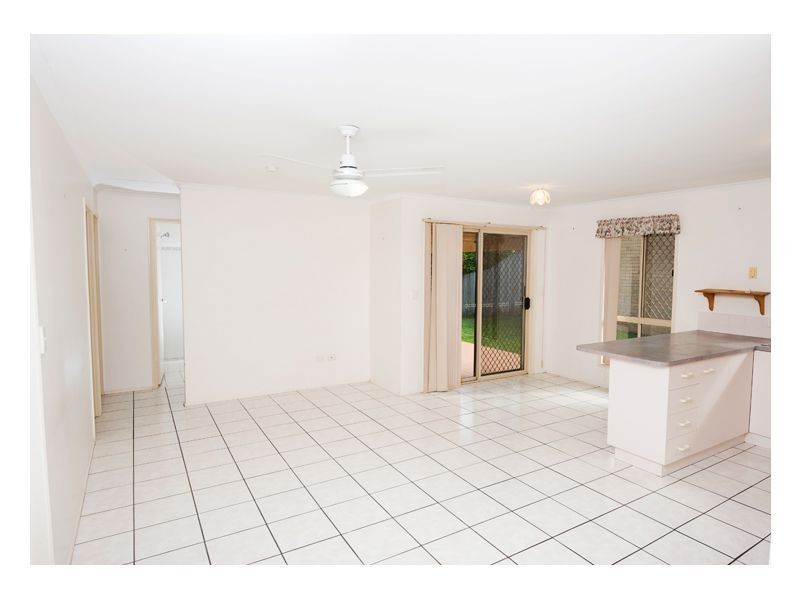 13 Glass House Circuit, Kallangur QLD 4503