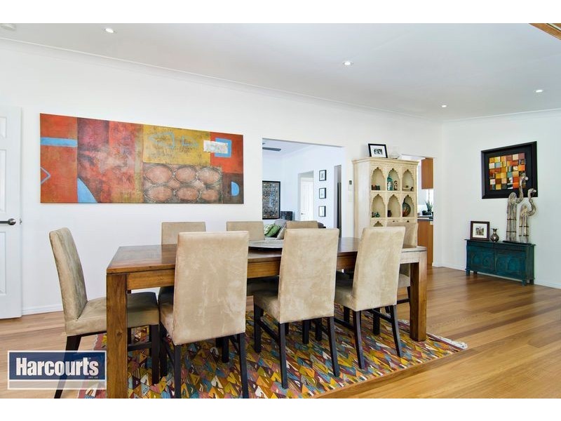 25 Grace Street, Mitchelton QLD 4053