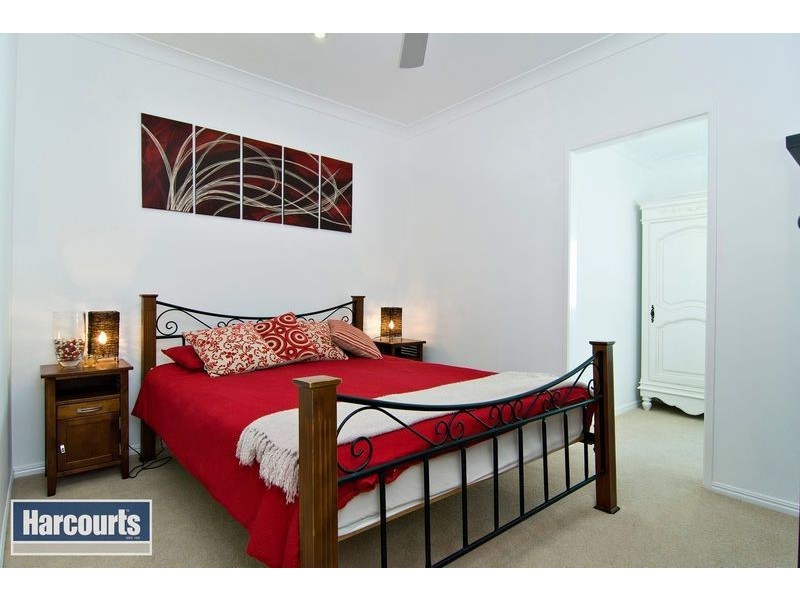 25 Grace Street, Mitchelton QLD 4053