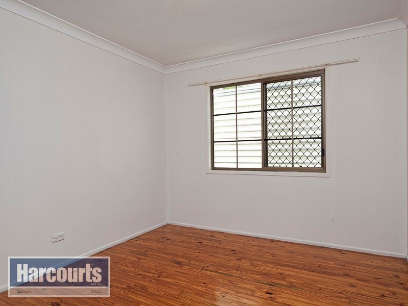 5 Yera Court, Arana Hills QLD 4054