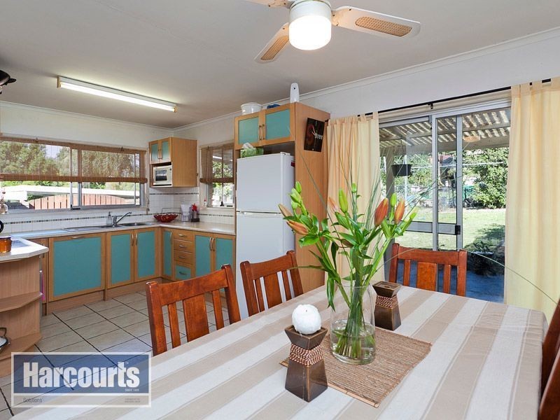8 Clemesha Street, Keperra QLD 4054