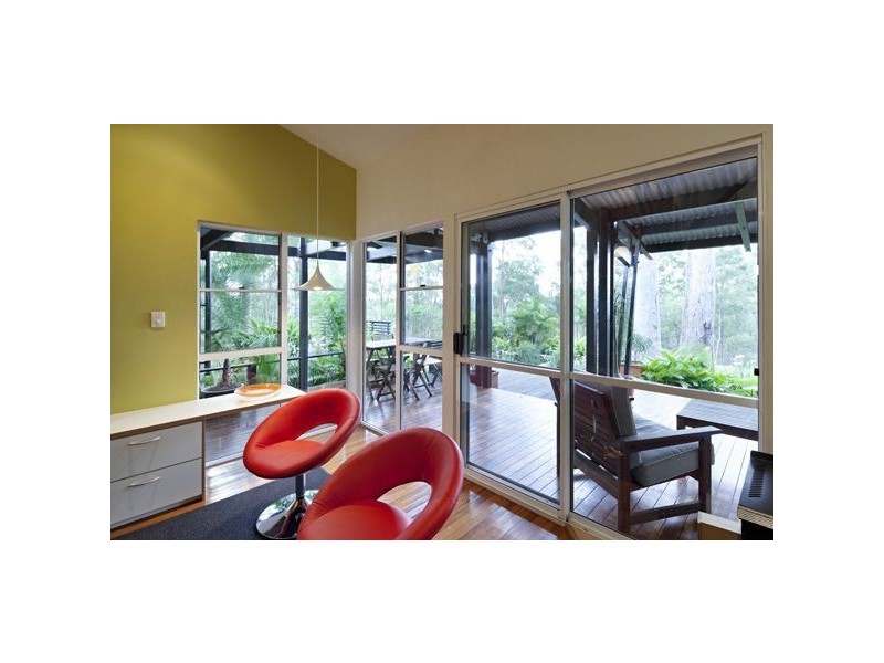 206 Clear Mountain Road, Clear Mountain QLD 4500