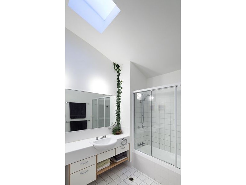 206 Clear Mountain Road, Clear Mountain QLD 4500