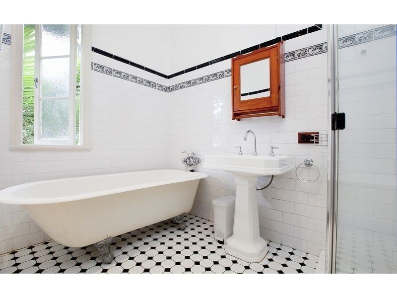 37 Montpelier Street, Grange QLD 4051