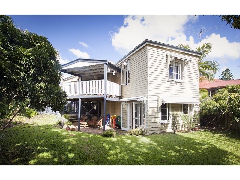 37 Montpelier Street, Grange QLD 4051