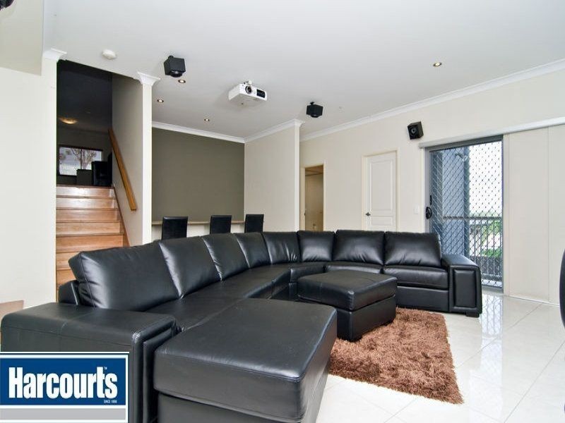 17 Evergreen Street, Mitchelton QLD 4053
