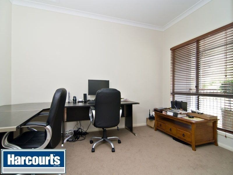 17 Evergreen Street, Mitchelton QLD 4053