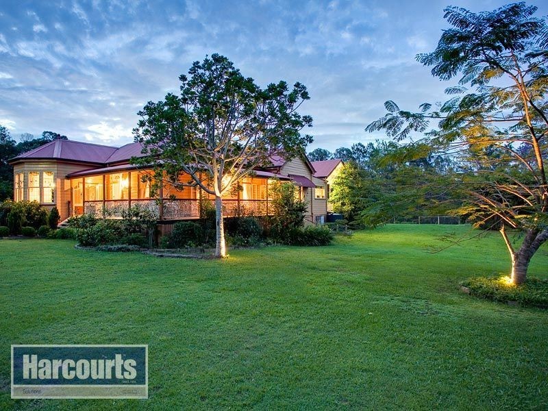 10 Clapham Court, Bunya QLD 4055