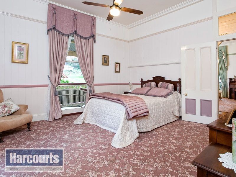 10 Clapham Court, Bunya QLD 4055