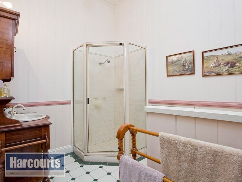 10 Clapham Court, Bunya QLD 4055