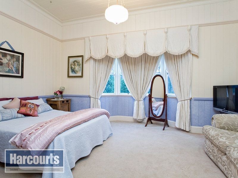 10 Clapham Court, Bunya QLD 4055