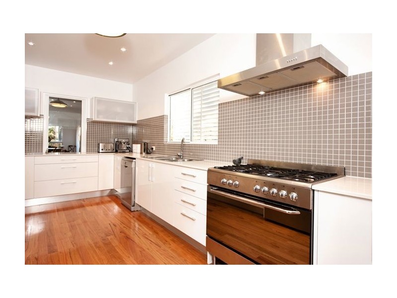 11 Stafford Street, Windsor QLD 4030