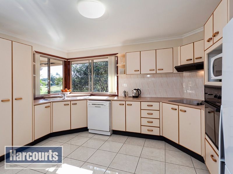 12 Narrabeen Road, Albany Creek QLD 4035