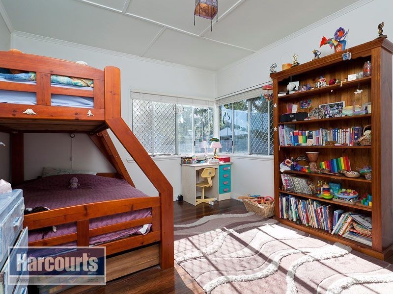 7 Hanran Street, Keperra QLD 4054