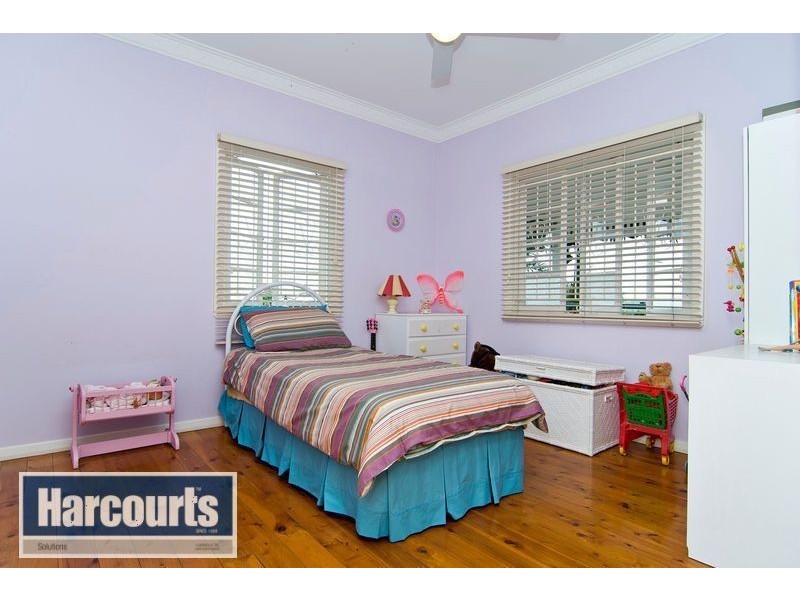 94 Frasers Road, Mitchelton QLD 4053