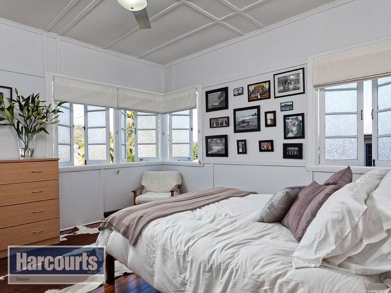 11 Hurley Street, Keperra QLD 4054