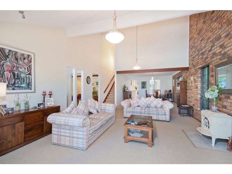 53 Kaloma Road, The Gap QLD 4061