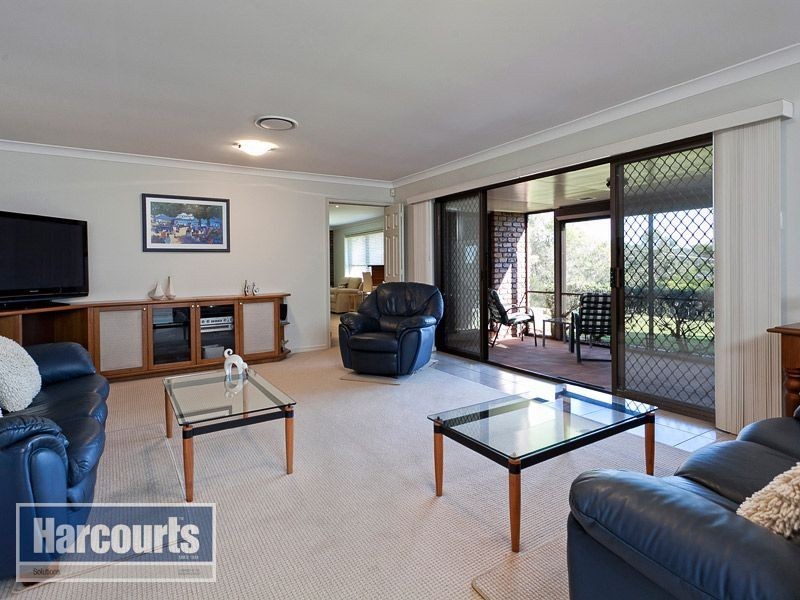 6 Quarrion Court, Warner QLD 4500