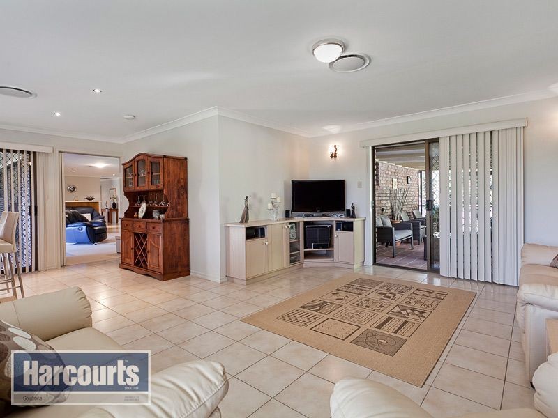 6 Quarrion Court, Warner QLD 4500