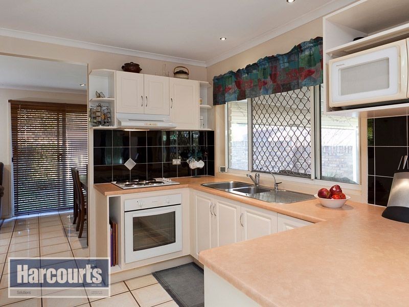 1 Fryar Court, Keperra QLD 4054