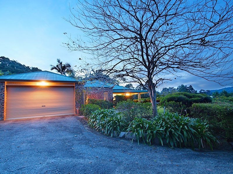 29 Woodview Street, Samford Valley QLD 4520