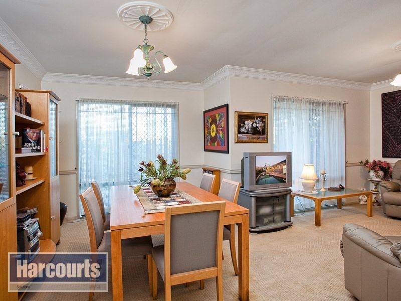 2 Fairview Place, Bridgeman Downs QLD 4035