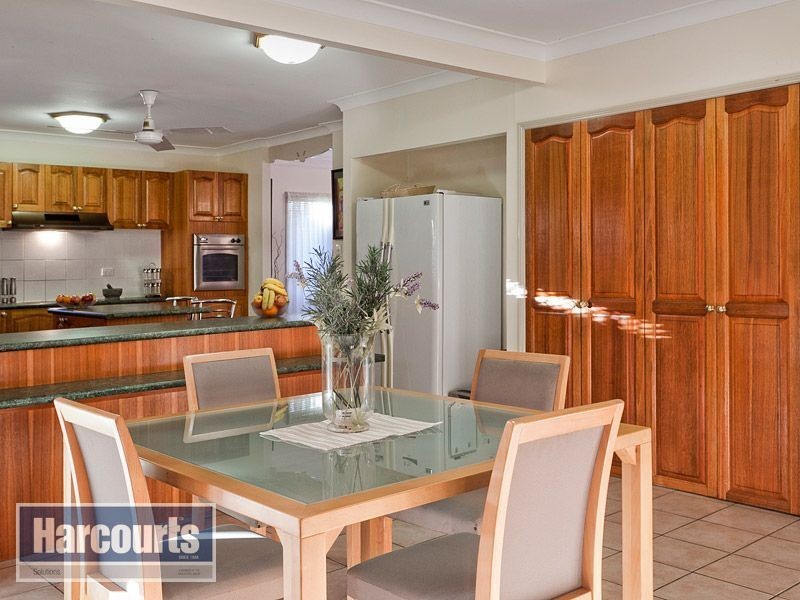 2 Fairview Place, Bridgeman Downs QLD 4035