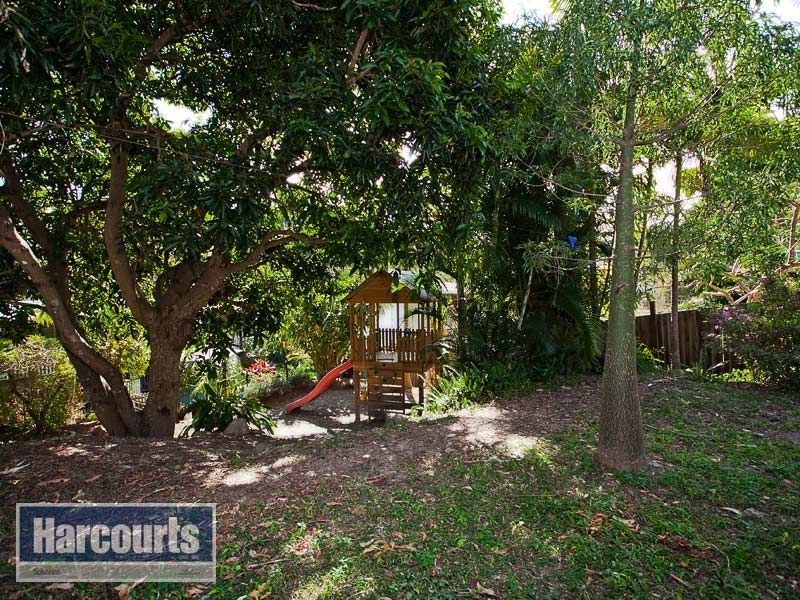 54 Tarnook Drive, Ferny Hills QLD 4055