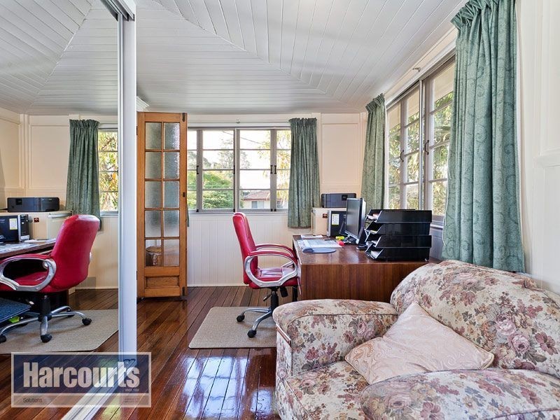 8 Gizeh Street, Enoggera QLD 4051