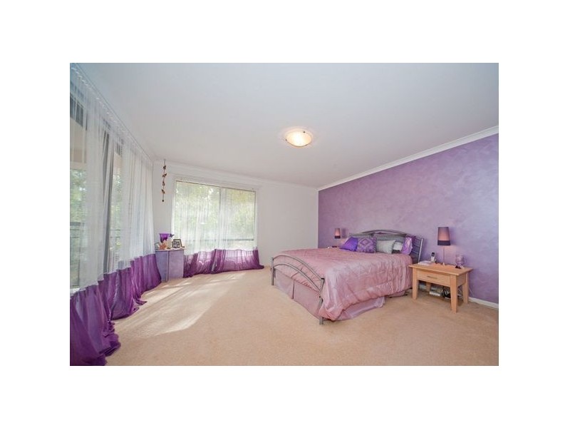 19 Bunyaville Close, Arana Hills QLD 4054