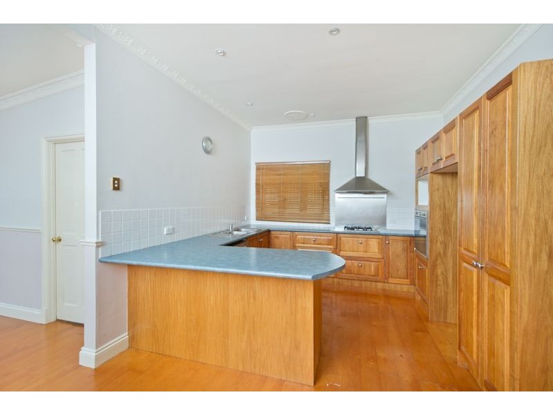 129 Crosby Road, Hamilton QLD 4007