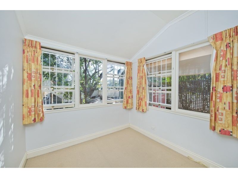 129 Crosby Road, Hamilton QLD 4007