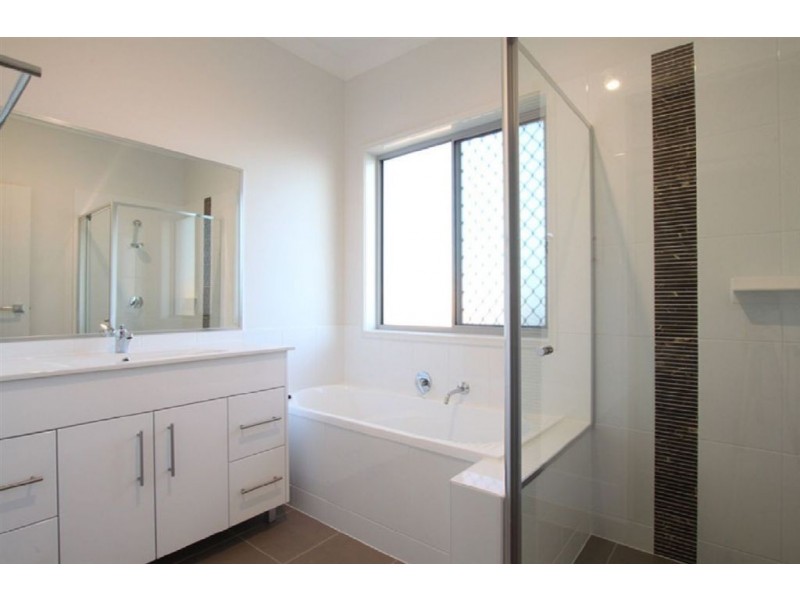 61 Griffith Street, Everton Park QLD 4053