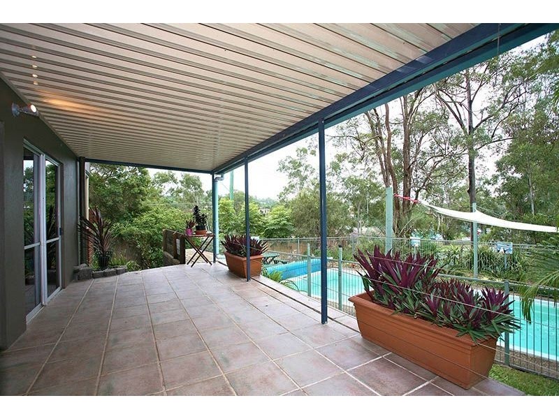 81 Ferny Way, Ferny Hills QLD 4055