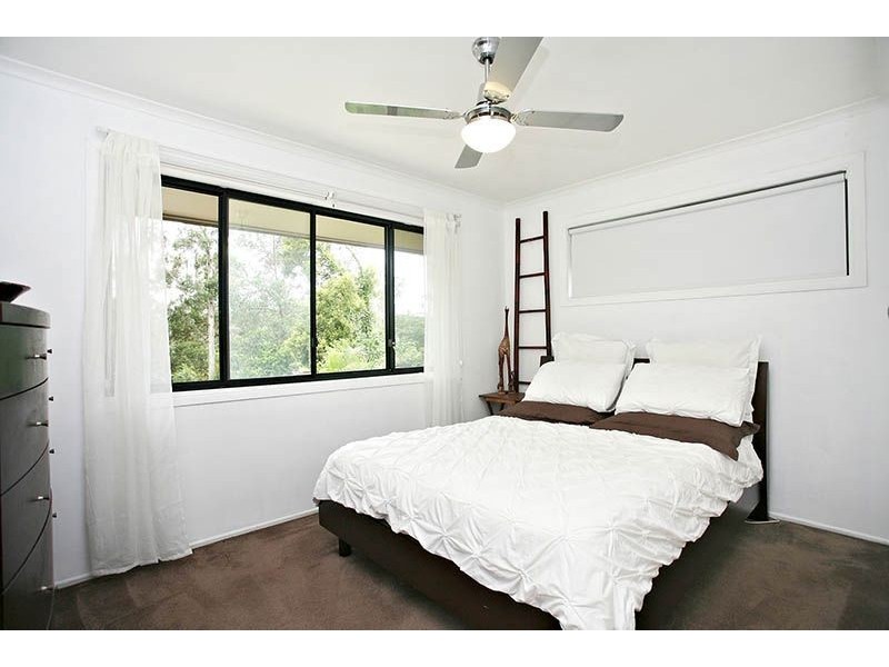 81 Ferny Way, Ferny Hills QLD 4055