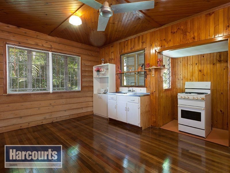 28 Barber Street, Keperra QLD 4054