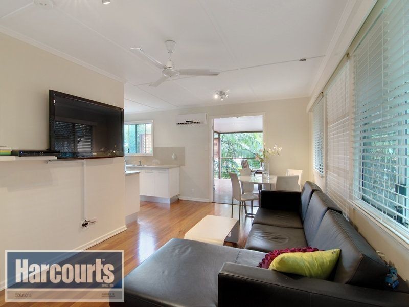 136 Blackwood St, Mitchelton QLD 4053