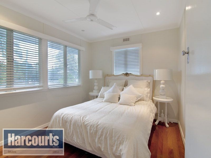 136 Blackwood St, Mitchelton QLD 4053