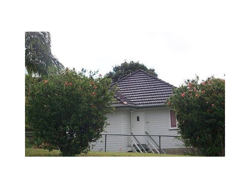 35 Lloyd Street, Alderley QLD 4051