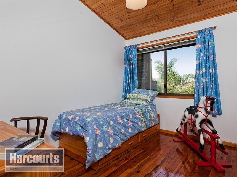 31 Tombondan Crescent, Ferny Hills QLD 4055