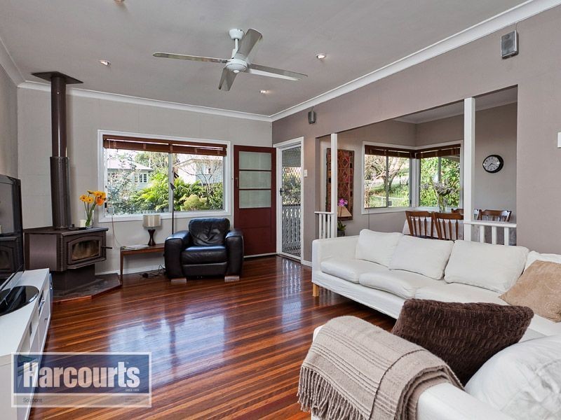 12 Hurley Street, Keperra QLD 4054