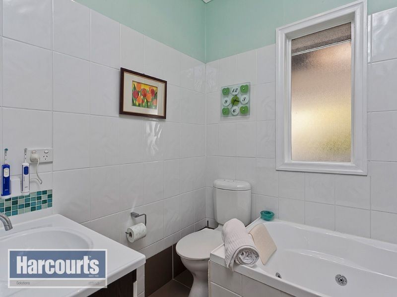 12 Hurley Street, Keperra QLD 4054