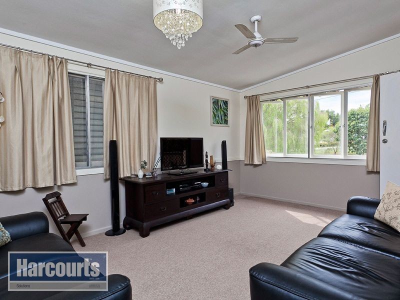 40a White Street, Everton Park QLD 4053
