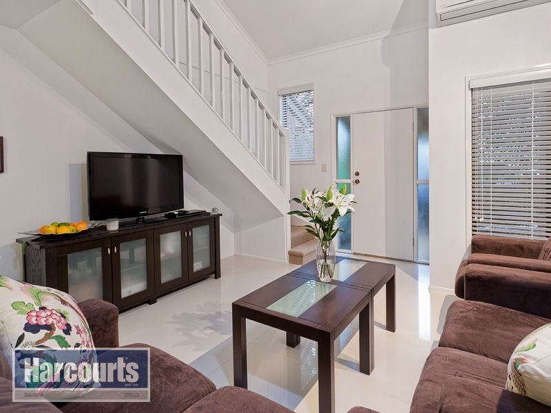 2/25 Camborne Street, Alderley QLD 4051