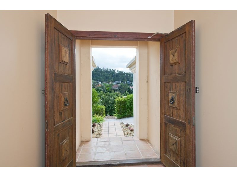 62 Moggill Road, The Gap QLD 4061