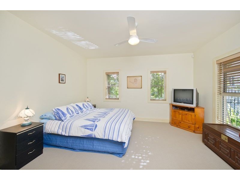 62 Moggill Road, The Gap QLD 4061