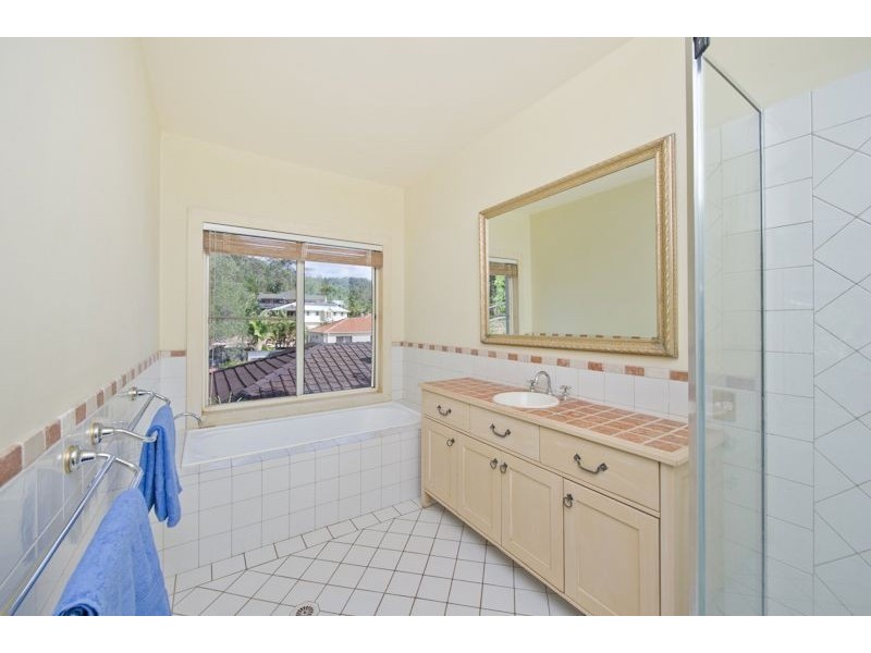 62 Moggill Road, The Gap QLD 4061