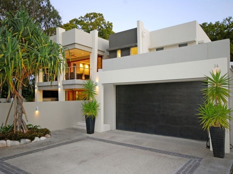 34 Davidson Street, Newmarket QLD 4051